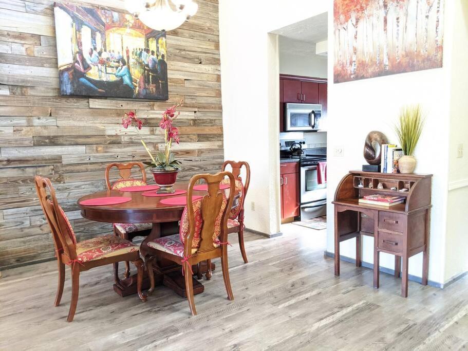 Corner Lake Getaway Apartment Bella Vista Екстериор снимка