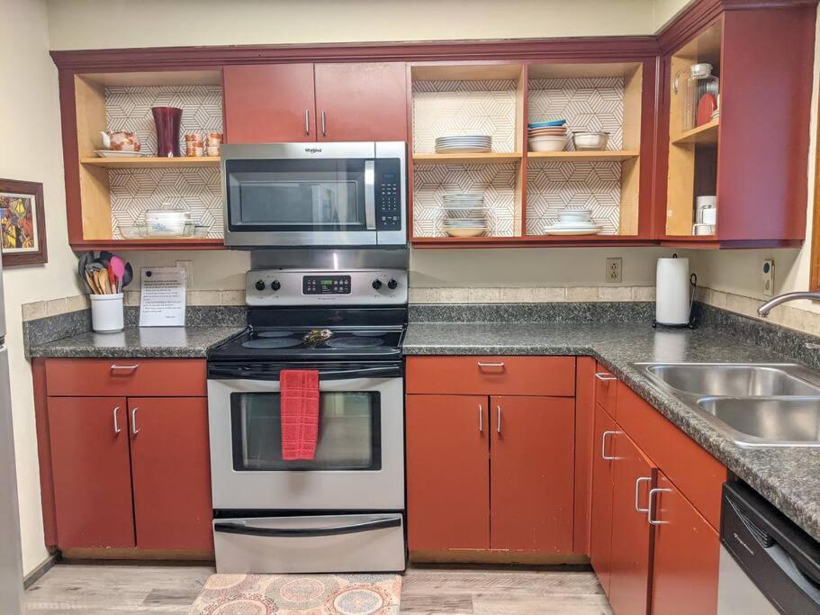 Corner Lake Getaway Apartment Bella Vista Екстериор снимка